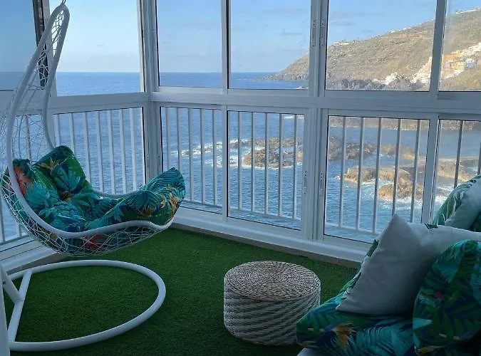 Inside The Wave Ii * Tacoronte