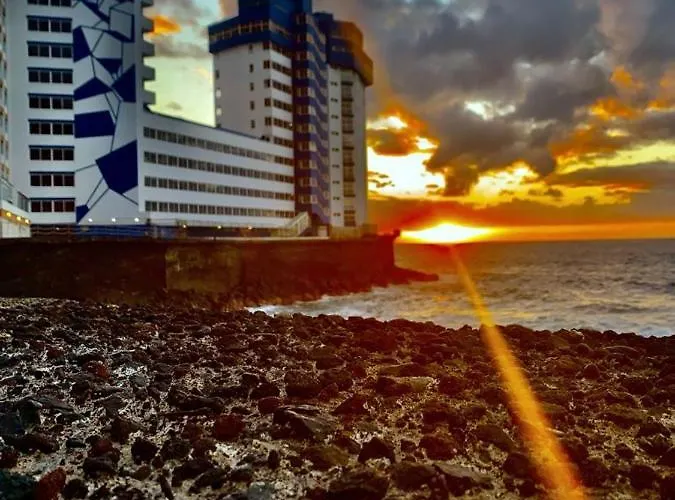 Inside The Wave Ii Appartement *